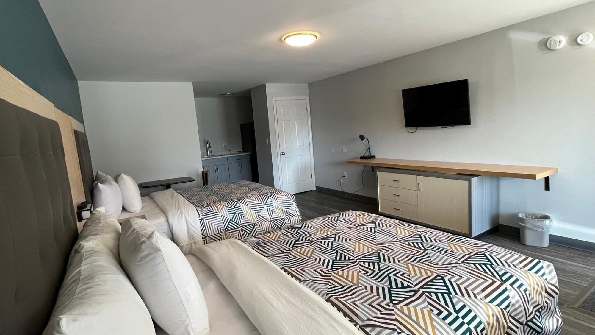 6 East Windsor, Nj Hightstown Hotel 4*